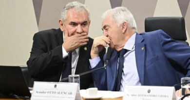 Senador Ângelo Coronel anuncia saída do PSD e declara “decepção” com Otto Alencar