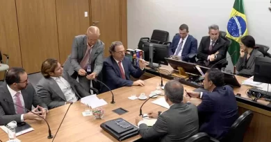 Vorcaro e ex-presidente do BRB divergem sobre a origem de carteiras do Master em acareação