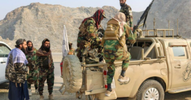 Paquistão bombardeia principais cidades do Afeganistão e declara “guerra aberta” contra governo Talibã