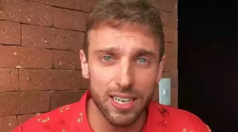 Justiça Federal absolve o humorista Léo Lins após condenação que previa mais de 8 anos de prisão