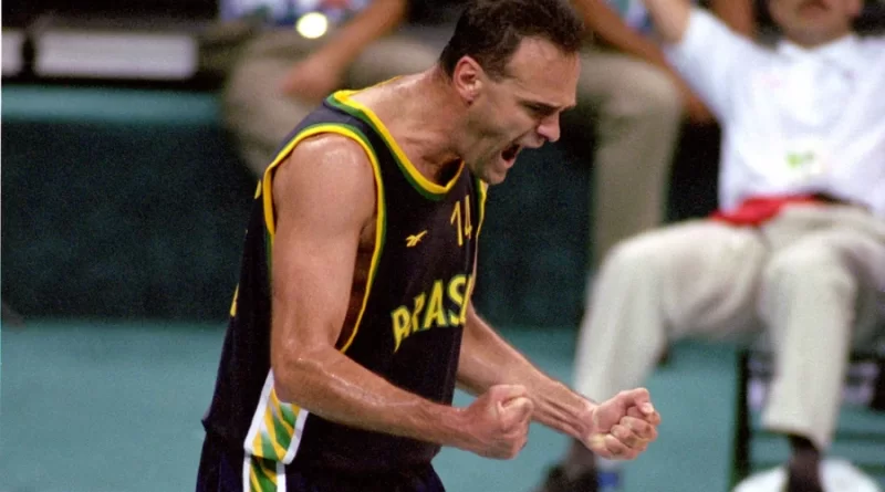 Morre aos 68 anos, Oscar Schmidt, maior nome do basquete brasileiro