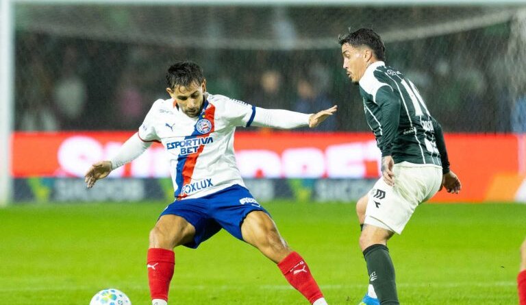 Bahia leva virada do Coritiba no Couto Pereira e perde posição no Brasileirão