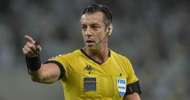 De olho em Raphael Claus, árbitro de Vitória e Flamengo 1