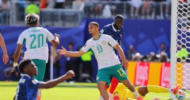 França vence o Senegal na estreia da Copa