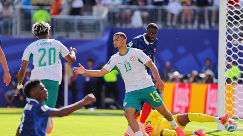 França vence o Senegal na estreia da Copa