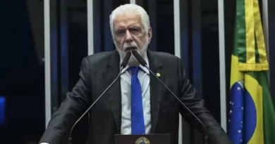 PF apreende US$ 49 mil em operação que investiga suposta relação entre Jaques Wagner e Banco Master