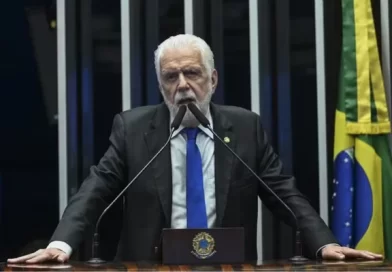 PF apreende US$ 49 mil em operação que investiga suposta relação entre Jaques Wagner e Banco Master