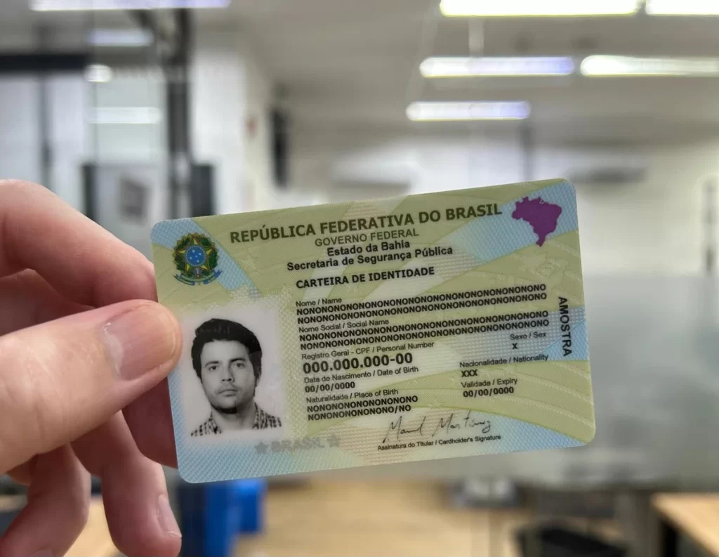 Com custo de R$ 91,72, Jerônimo lança nova Carteira de Identidade Nacional em cartão 1