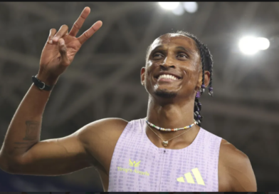 Alison dos Santos faz história, supera rival e coloca o Brasil no topo do atletismo mundial