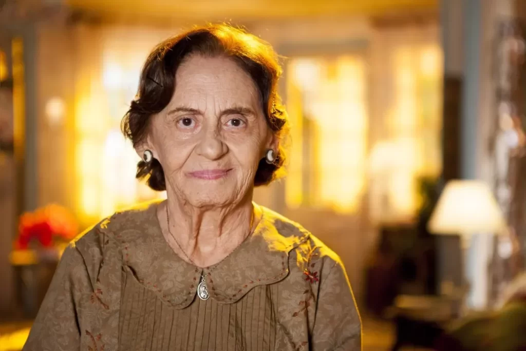 LUTO: Morre aos 98 anos Laura Cardoso, uma das maiores atrizes da TV brasileira 1