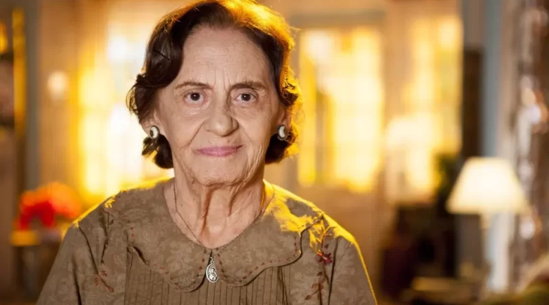 LUTO: Morre aos 98 anos Laura Cardoso, uma das maiores atrizes da TV brasileira 1