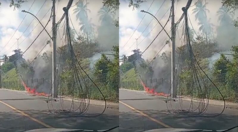 Fiação pega fogo na Avenida São Rafael e complica trânsito de acesso ao Barradão 1