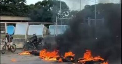 Moradores do Serra Verde protestam e cobram por infraestrutura e serviços públicos no bairro
