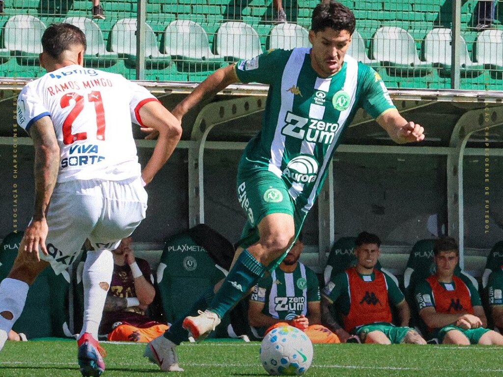Chapecoense e Bahia empatam em 3 a 3 na Arena Condá