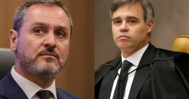 Mendonça afirma ter sido monitorado pela PF por mais de 30 dias e afasta cúpula da corporação