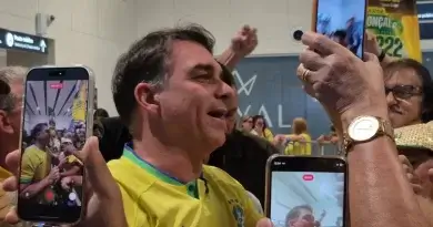 Flávio Bolsonaro atrai eleitores de Zema, Renan, Caiado e Cury no 2º turno