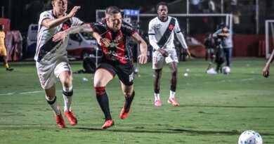 Vitória é derrotado pelo Vasco no Barradão e dá adeus à Copa do Brasil 2