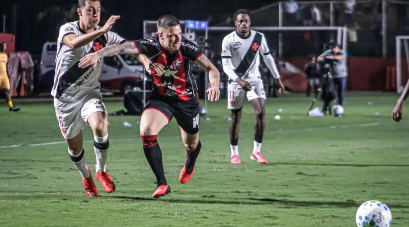 Vitória é derrotado pelo Vasco no Barradão e dá adeus à Copa do Brasil 1