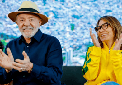 Kassio Nunes Marques mantém vídeo de Flávio Bolsonaro sobre gastos de R$ 7 bilhões em viagens do governo Lula